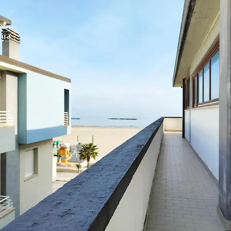 Apartment Fronte Mare Rc27 *