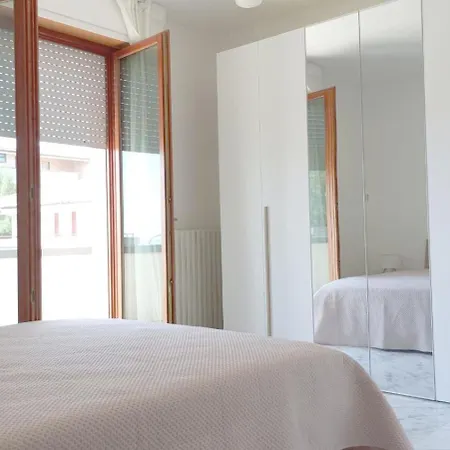 Apartment Fronte Mare Rc27 Roseto Degli Abruzzi