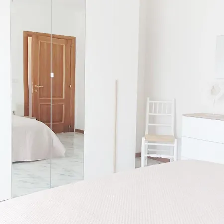 Fronte Mare Rc27 Apartment *